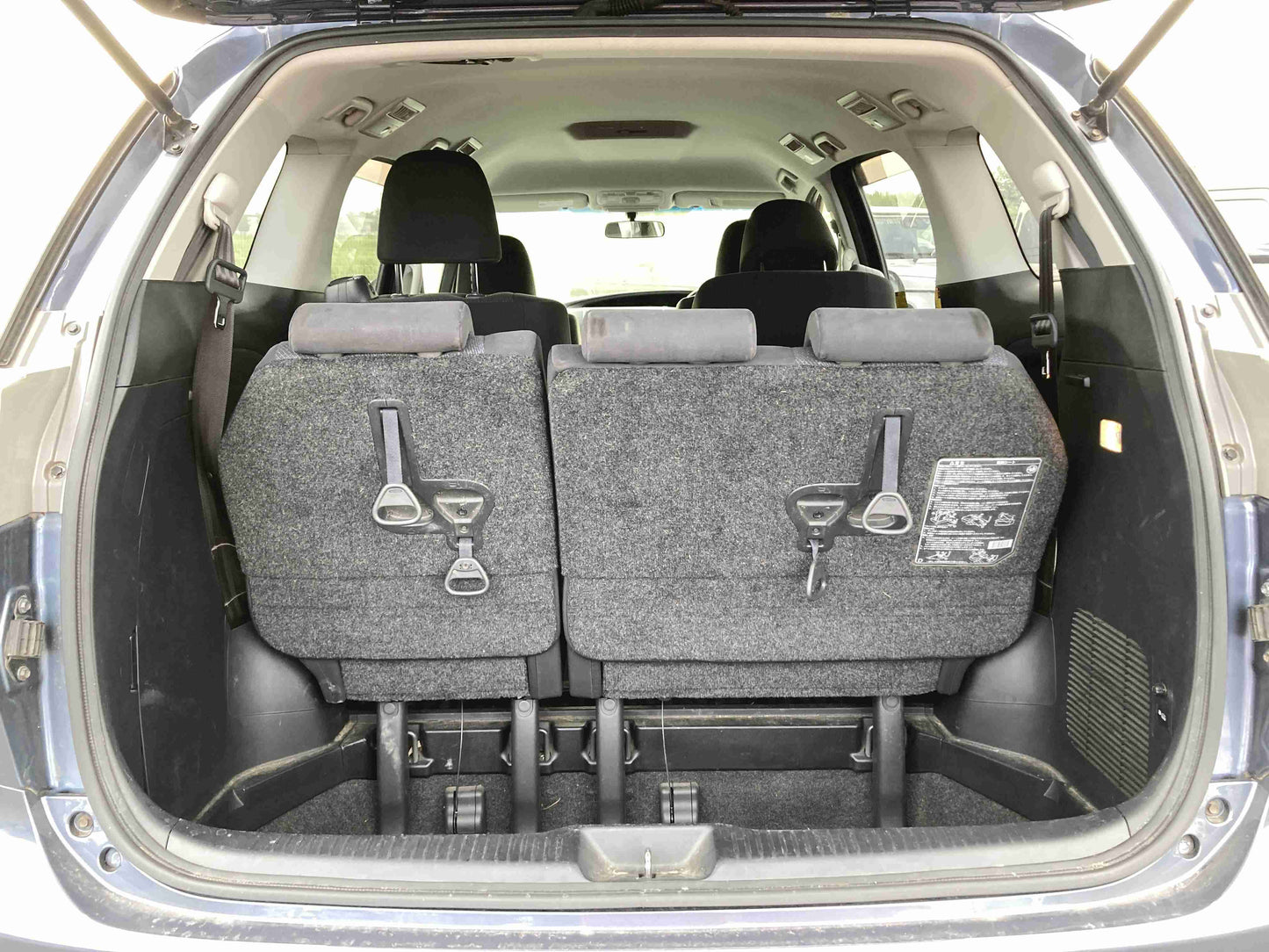 TOYOTA ESTIMA HYBRID