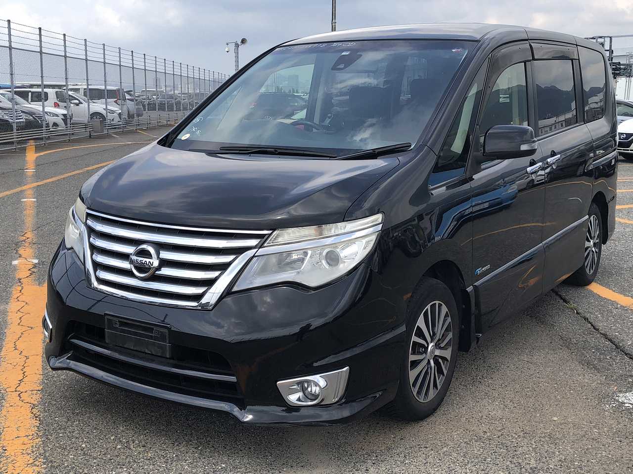 NISSAN SERENA HV