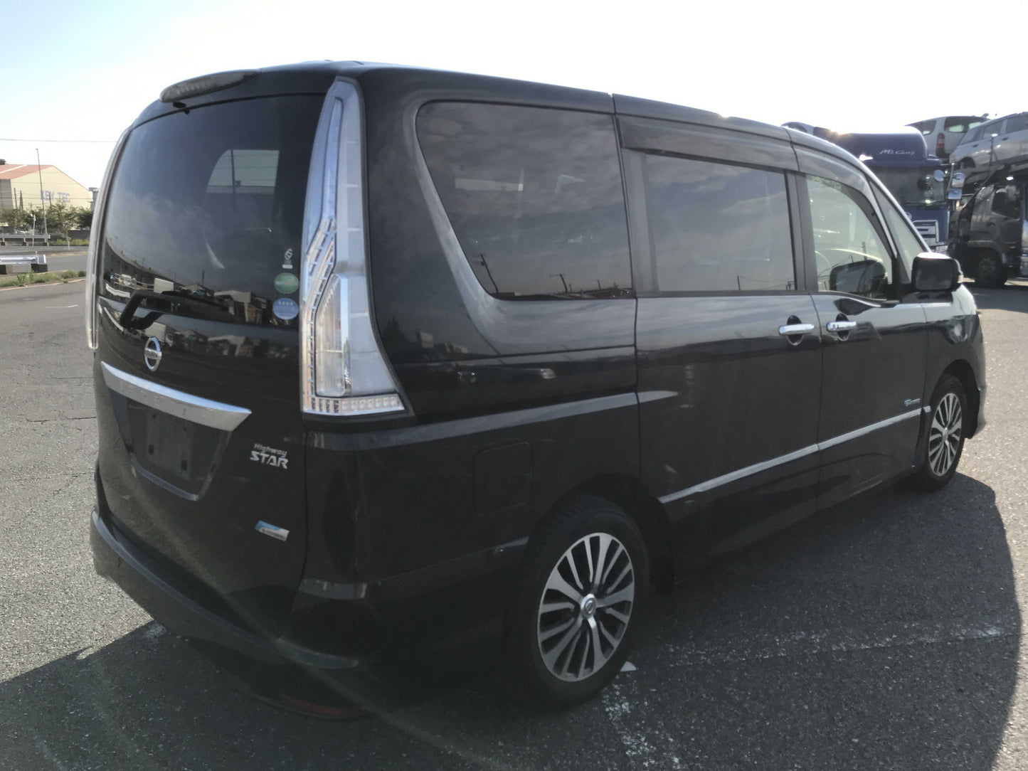 NISSAN SERENA HV