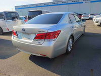 TOYOTA CROWN HYBRID