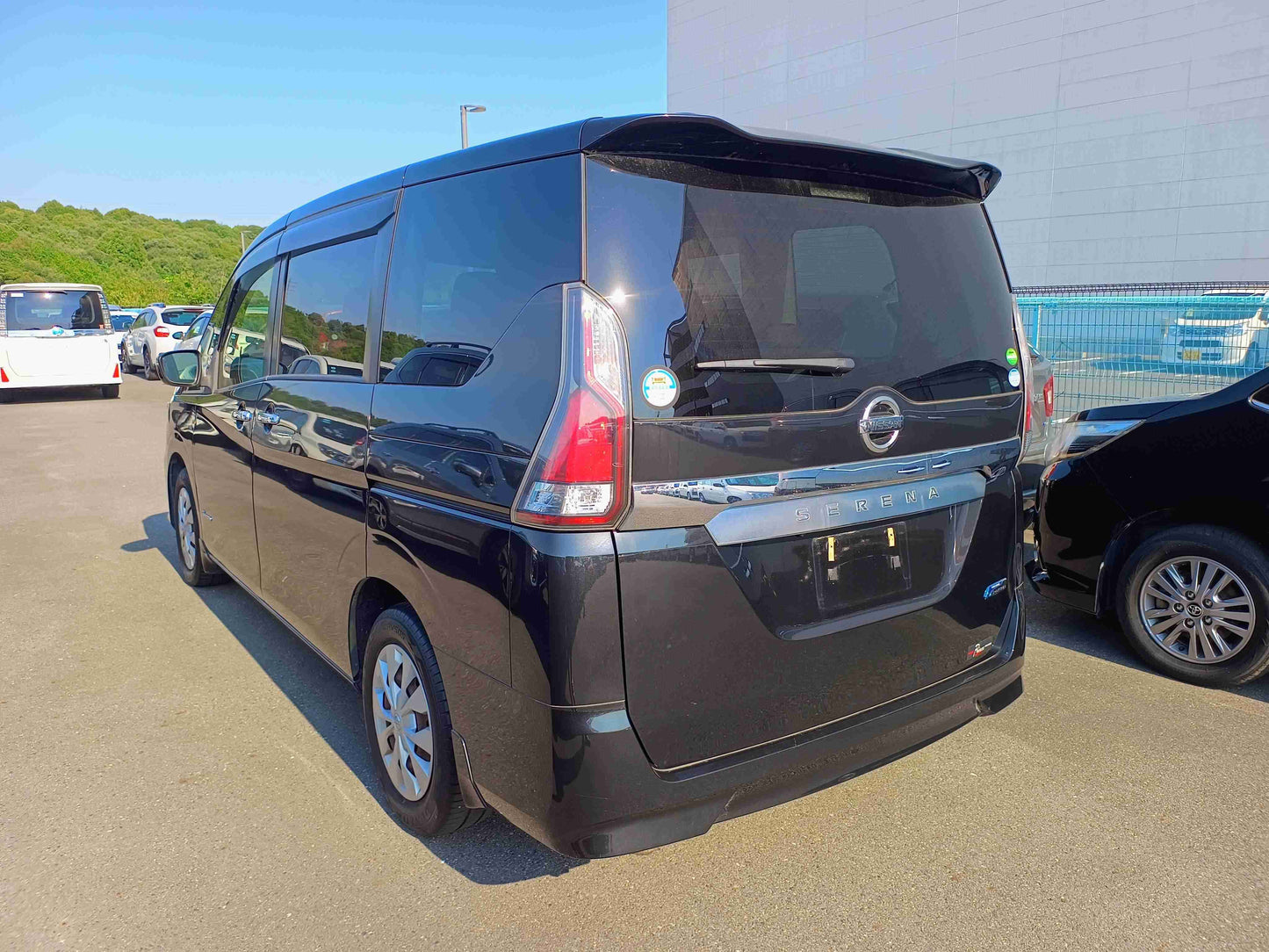 NISSAN SERENA HV