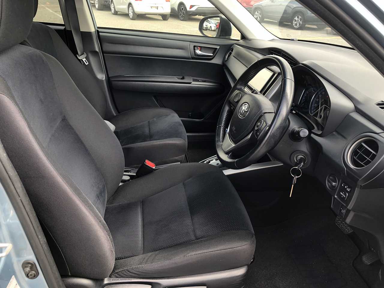 TOYOTA COROLLA FIELDER HV