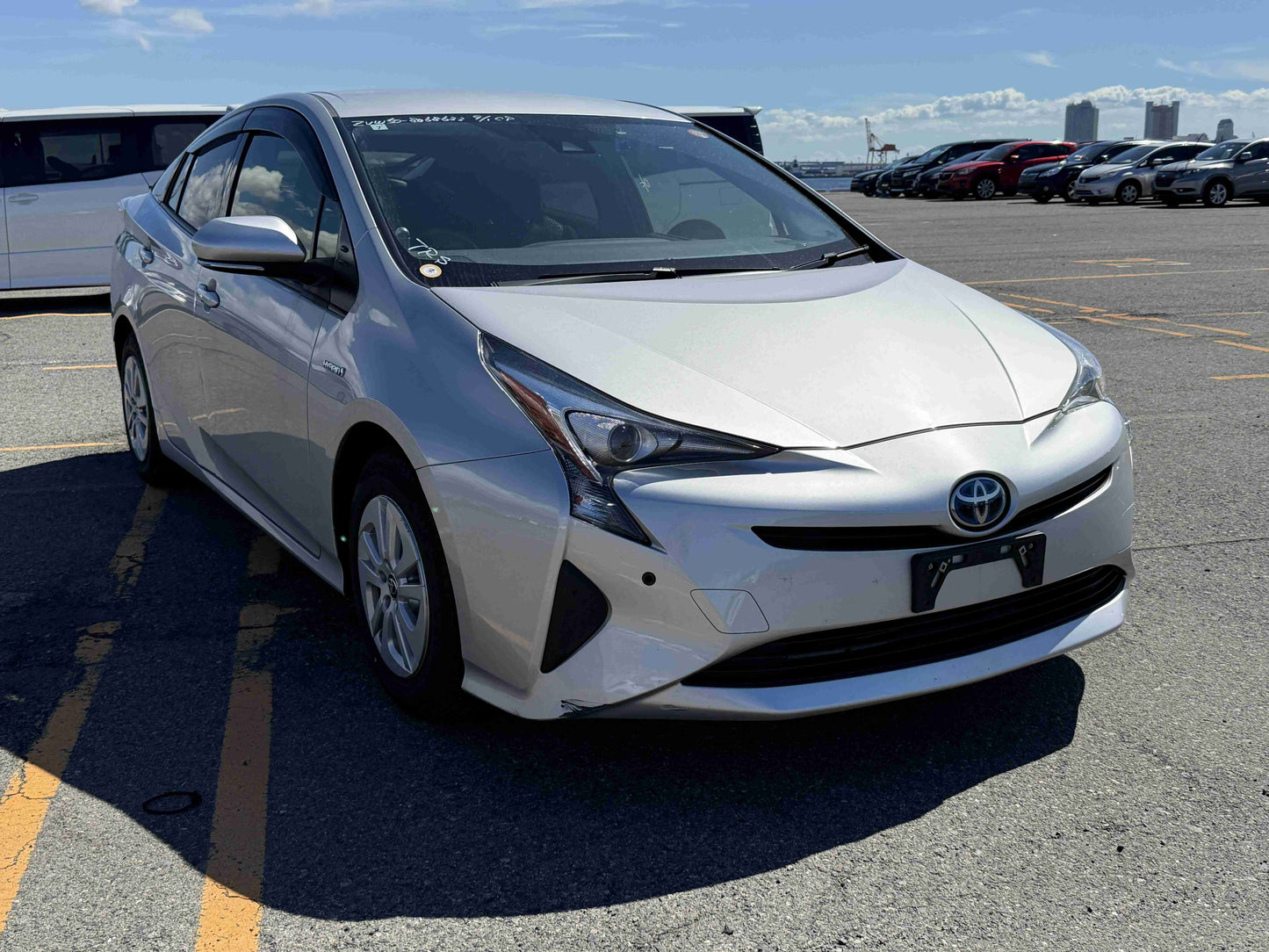 TOYOTA PRIUS