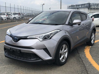 compare product TOYOTA C-HR