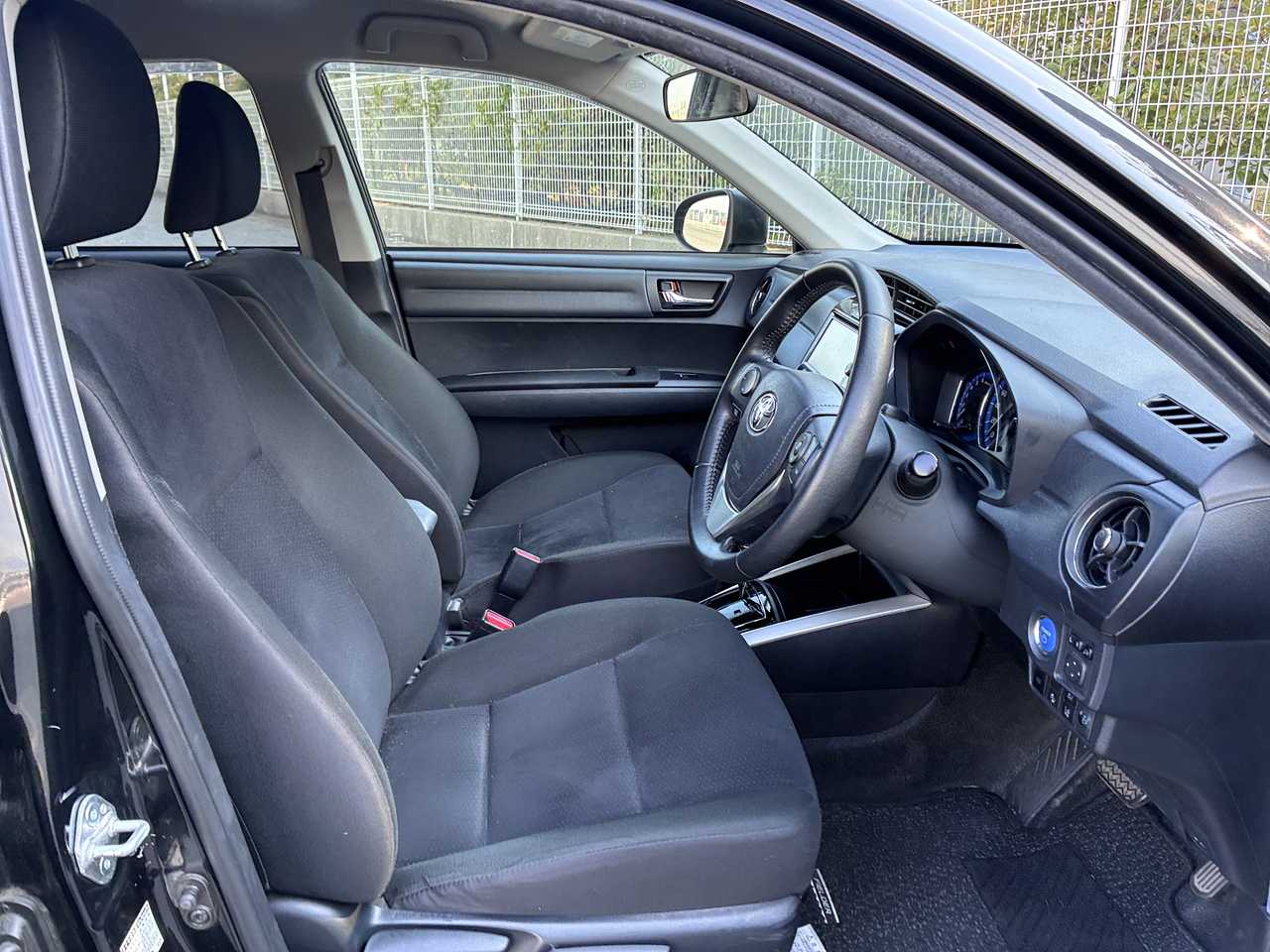 TOYOTA COROLLA FIELDER HV