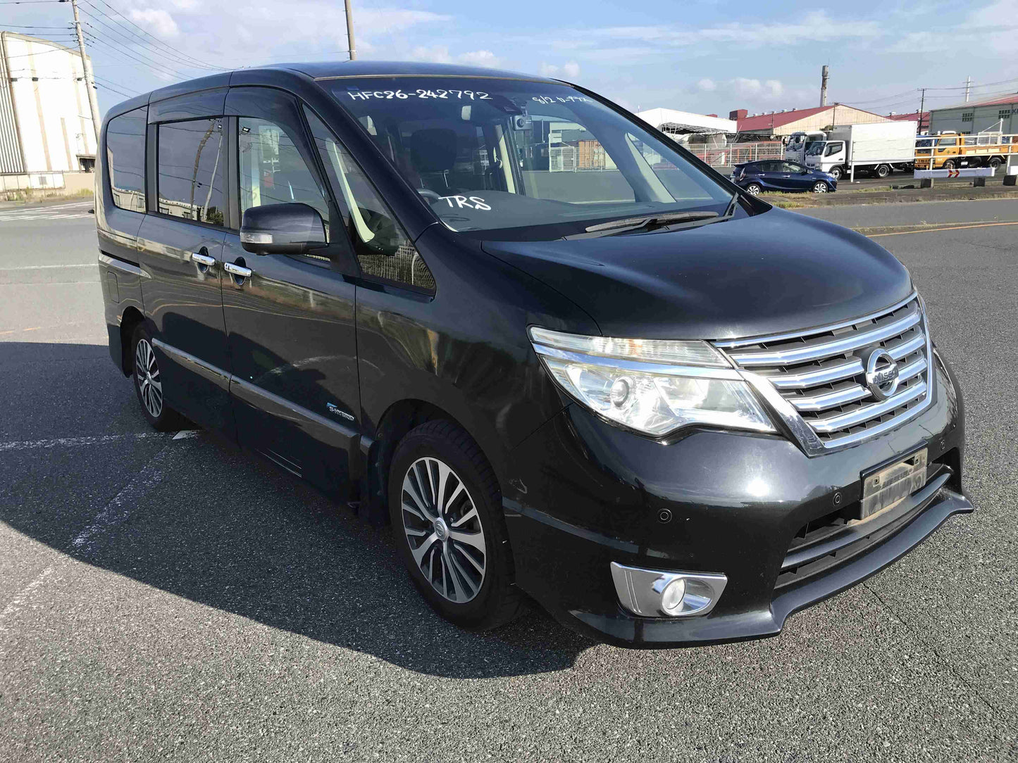 NISSAN SERENA HV
