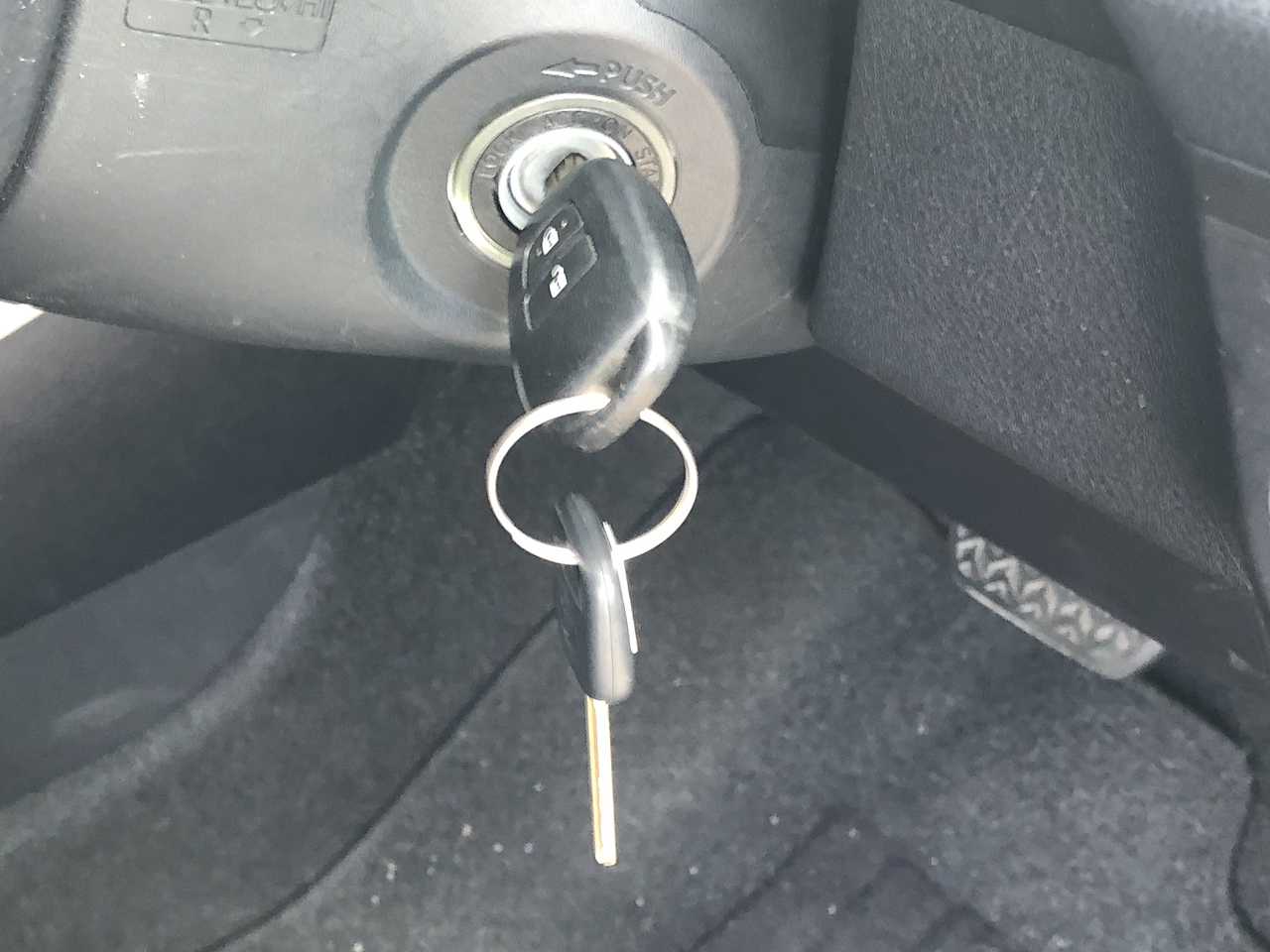 TOYOTA COROLLA FIELDER HV