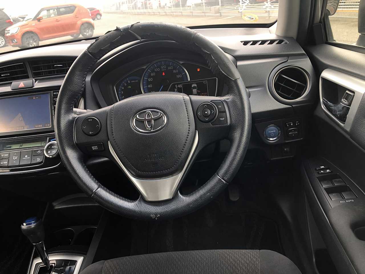 TOYOTA COROLLA AXIO HV