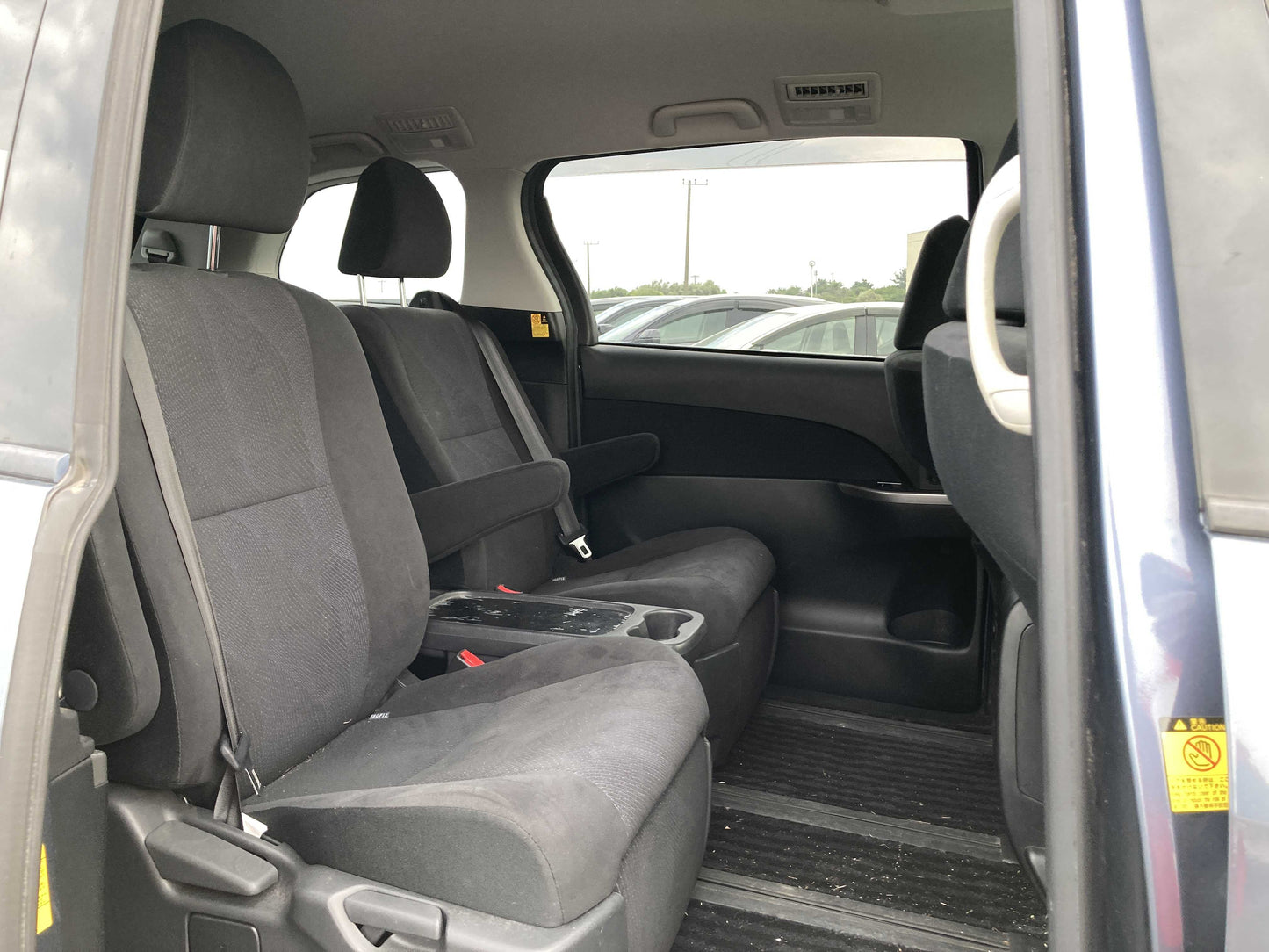 TOYOTA ESTIMA HYBRID