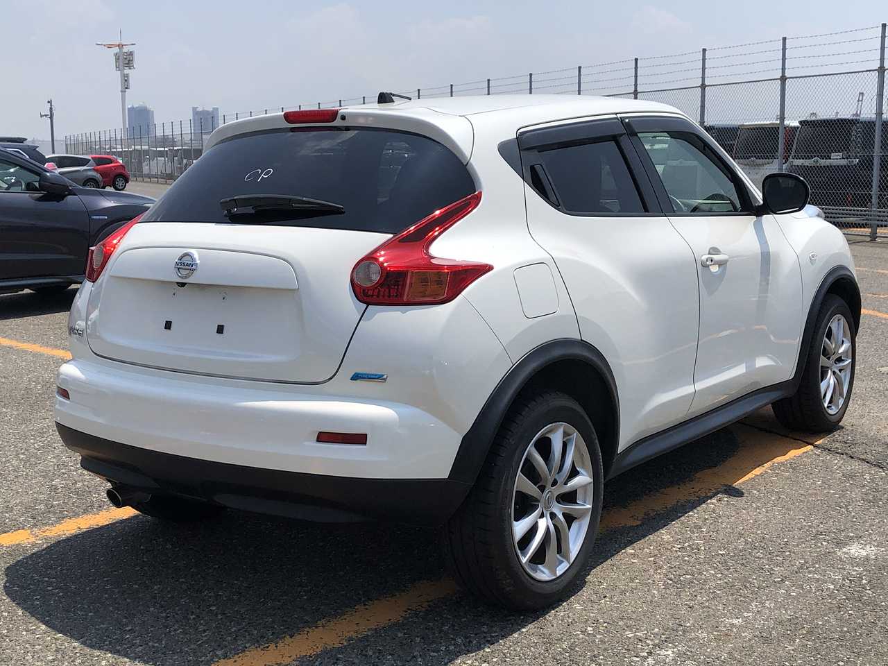 NISSAN JUKE
