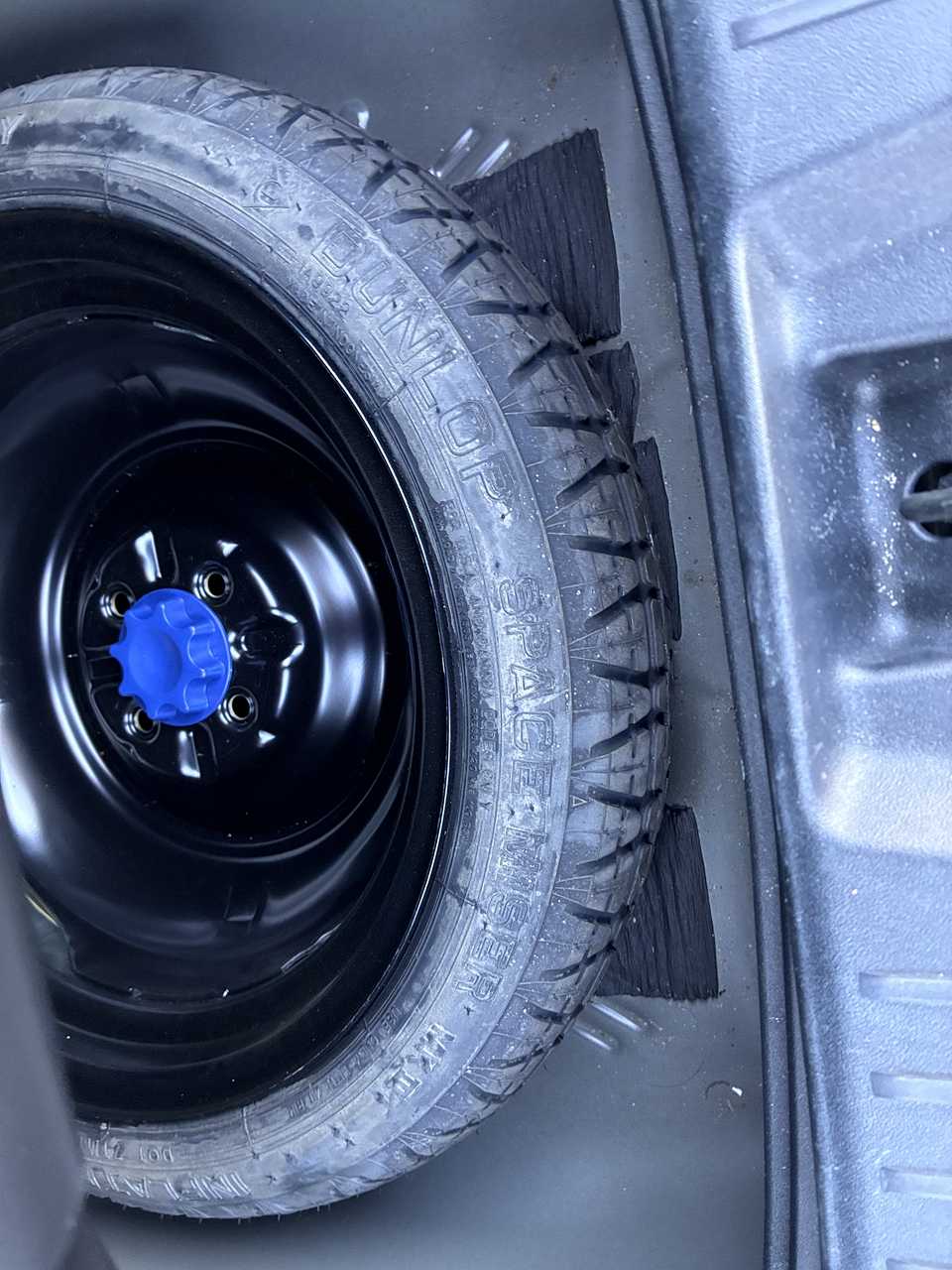 TOYOTA COROLLA FIELDER HV