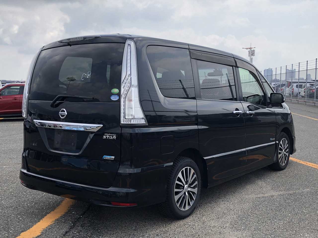 NISSAN SERENA HV
